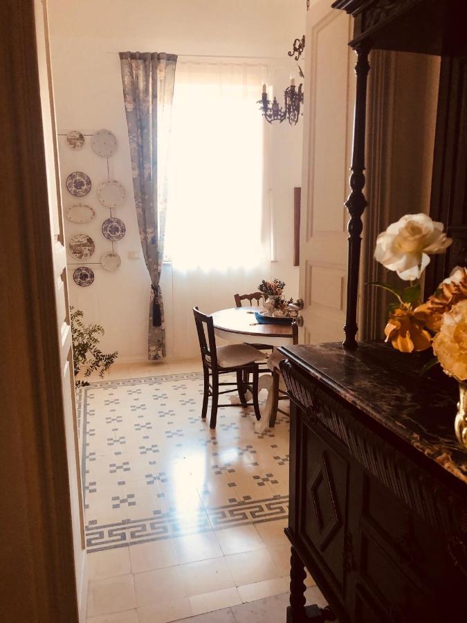 恩纳La Casa Sulla Piazza公寓 外观 照片