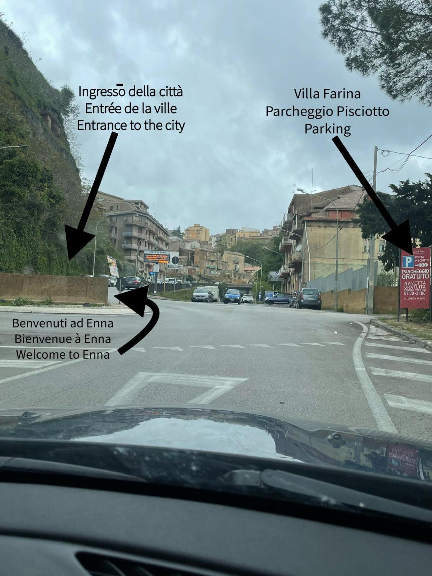 恩纳La Casa Sulla Piazza公寓 外观 照片